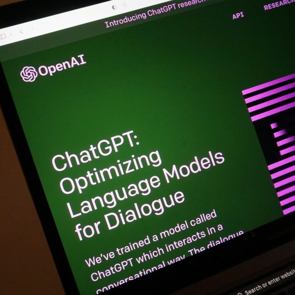 rolf-van-root-oLthDWAG244-unsplash chatgpt